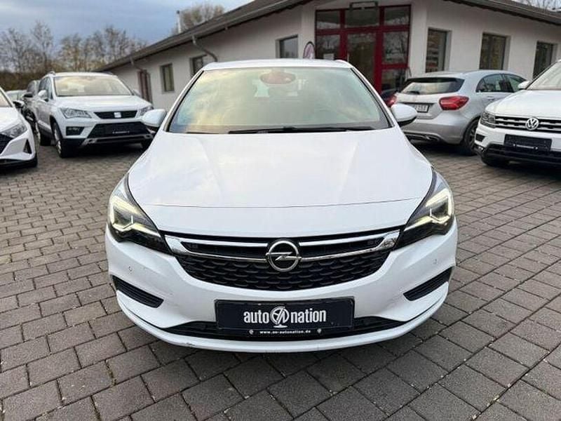 Gebraucht Opel Astra 125 PS (91 kW) 2017 Andere Limousine