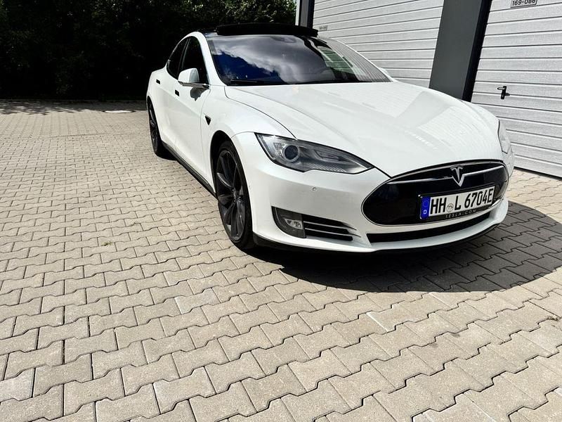 Gebraucht Tesla Model S 269 kW (367 PS) 2014 Weiß Kleinwagen