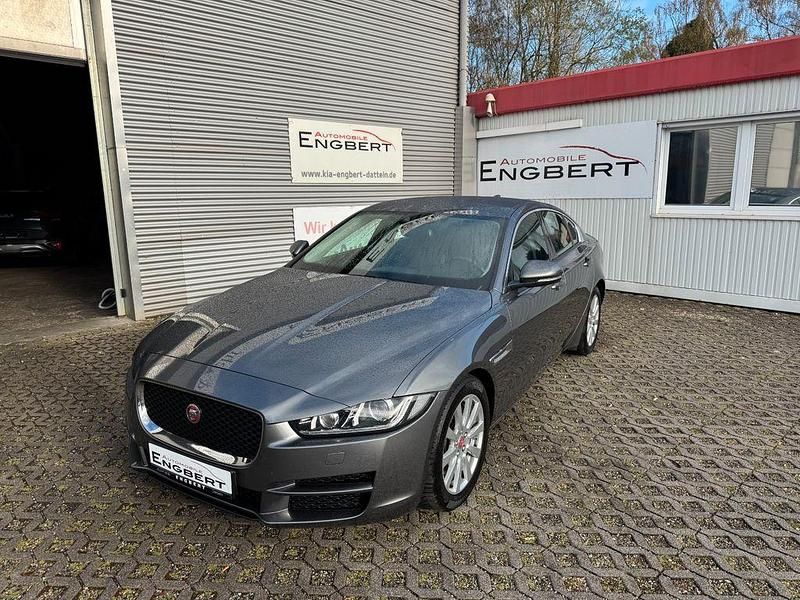 Gebraucht Jaguar XE 250 PS (183 kW) 2019 Grau Limousine