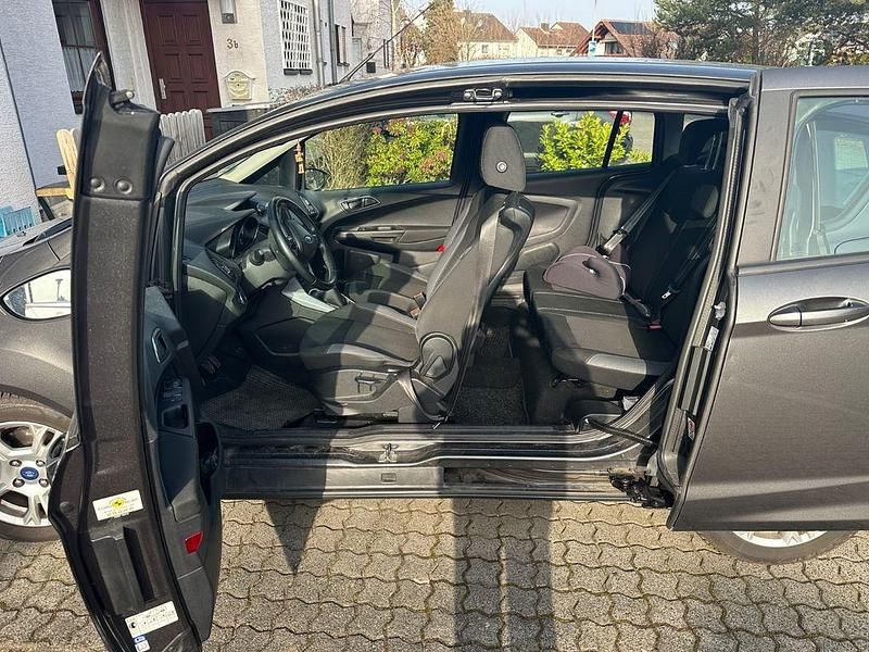 Gebraucht Ford B-MAX Cool & Connect 125 PS (91 kW) 2015 Braun Van / Kleinbus