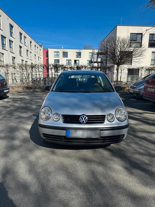 Gebraucht VW Polo 64 PS (47 kW) 2003 Grau Kleinwagen