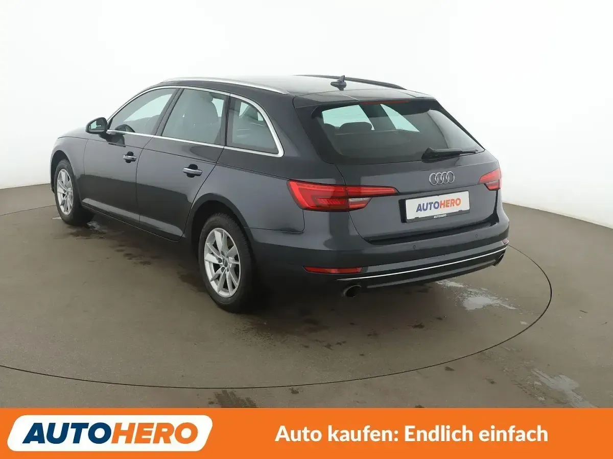 Gebraucht Audi A4 Design 190 PS (139 kW) 2017 Grau Kombi