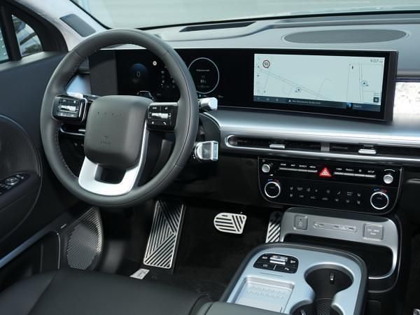 Neu Hyundai Ioniq 9 225 kW (307 PS) 2025 Grau (celadon grey) SUV