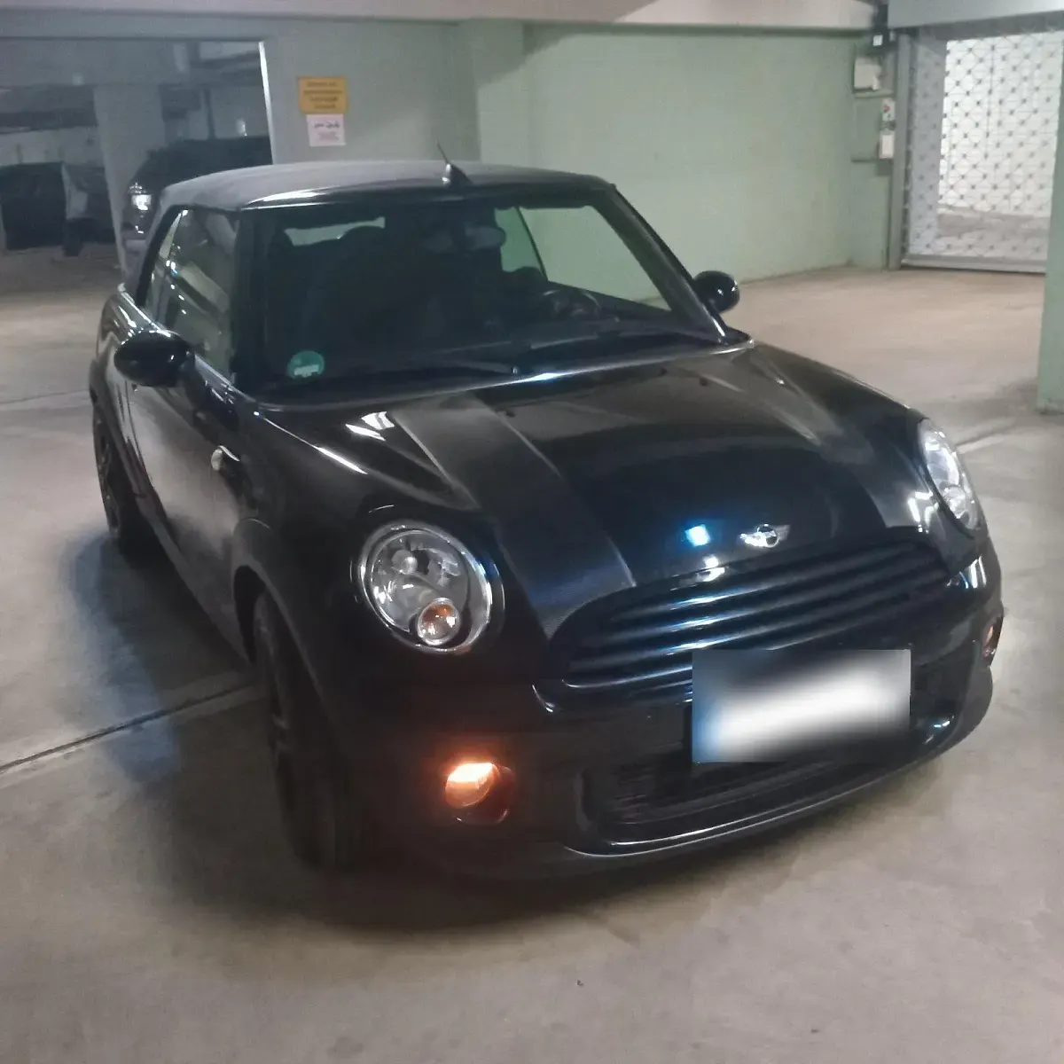 Gebraucht Mini Cooper Cabriolet 98 PS (72 kW) 2012 Schwarz Cabrio