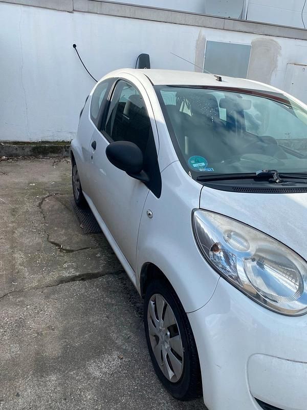 Gebraucht Citroën C1 68 PS (50 kW) 2009 Weiß Kleinwagen