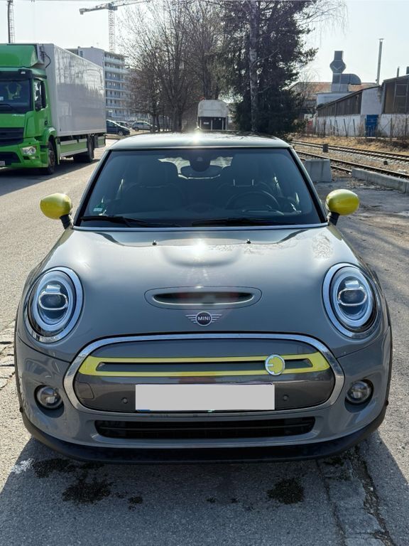 Grau Gebraucht 2020 Mini Cooper SE Kleinwagen | 15.199 € (Fairer Preis) - Bild 1/4