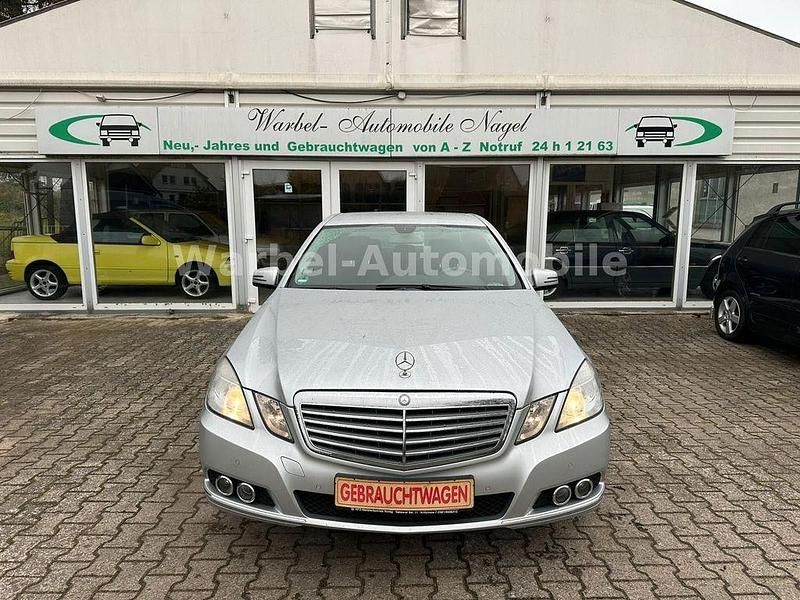 Gebraucht Mercedes E200 184 PS (135 kW) 2010 Silber Limousine