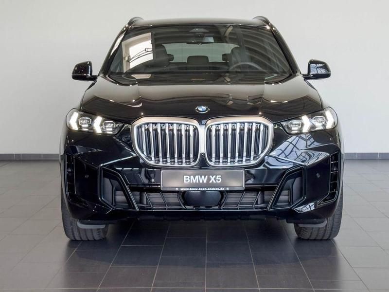Neu BMW X5 M Sport 298 PS (219 kW) 2025 Schwarz SUV