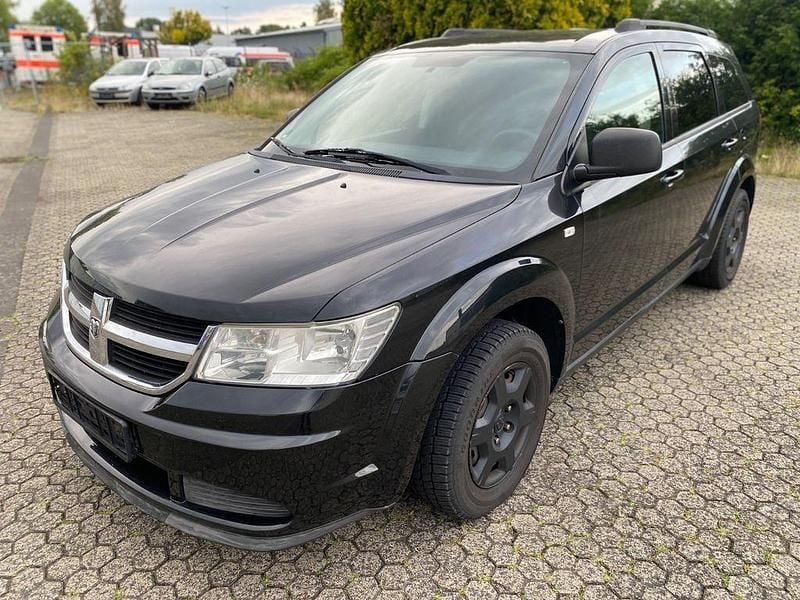 Gebraucht Dodge Journey SE 170 PS (125 kW) 2009 Schwarz SUV