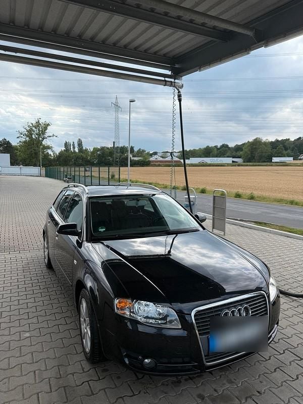 Schwarz Gebraucht 2006 Audi A4 Kombi | 3.499 € (Fairer Preis) - Bild 1/4
