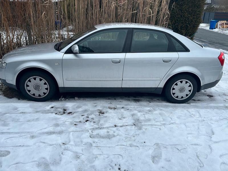 Gebraucht Audi A4 102 PS (75 kW) 2002 Grau Limousine