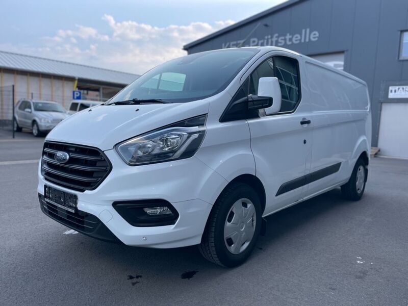 Weiß Gebraucht 2018 Ford Transit Custom Van / Kleinbus | 19.999 € (Guter Preis) - Bild 1/4