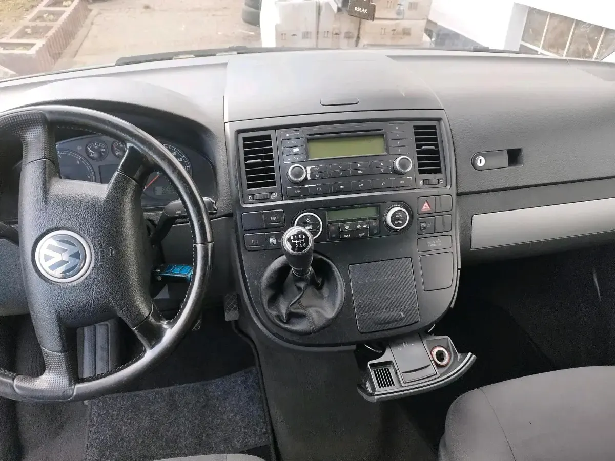 Gebraucht VW T5 174 PS (127 kW) 2003 Schwarz Van