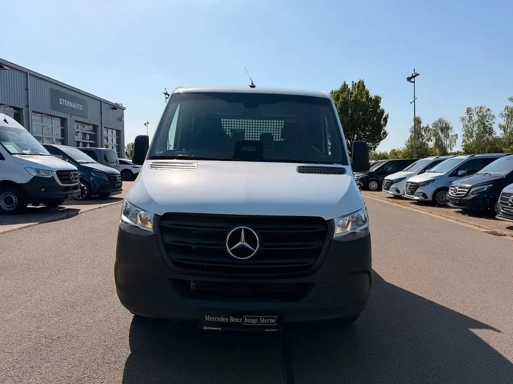 Używany Mercedes Sprinter 170 KM (125 kW) 2025 Biały Van