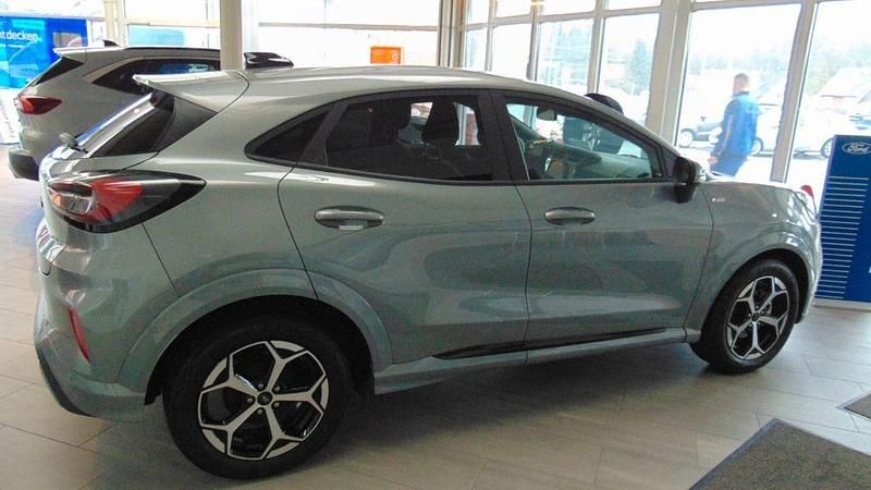 Neu Ford Puma ST-Line 125 PS (91 kW) 2025 Silber SUV
