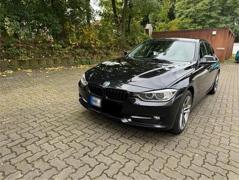 Gebraucht BMW 335 313 PS (230 kW) 2014 Schwarz Limousine