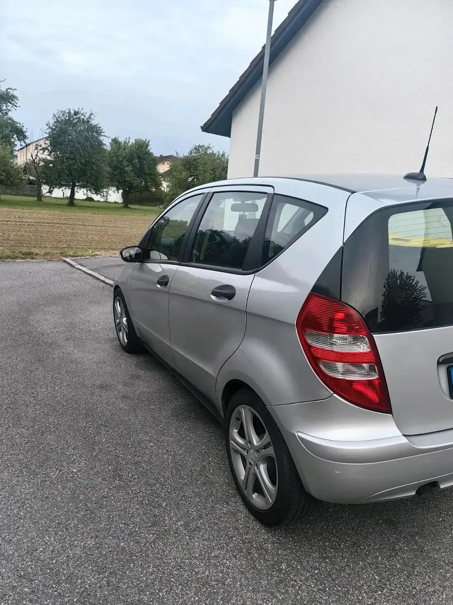 Gebraucht Mercedes A160 82 PS (60 kW) 2006 Silber Limousine