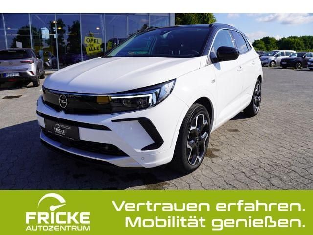 Weiss Gebraucht 2024 Opel Grandland X Ultimate SUV | 23.890 € (Fairer Preis) - Bild 1/4