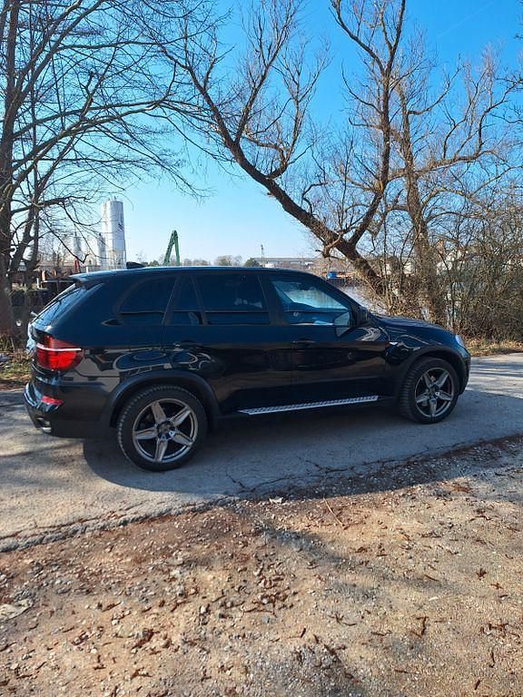 Gebraucht BMW X5 306 PS (225 kW) 2011 Schwarz SUV
