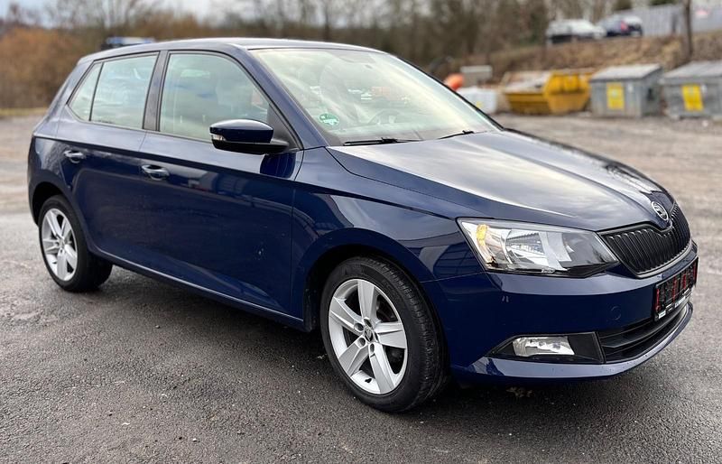 Gebraucht Skoda Fabia Cool Plus 60 PS (44 kW) 2017 Blau Kleinwagen
