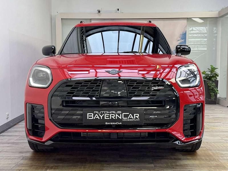 Gebraucht Mini John Cooper Works 170 PS (125 kW) 2025 Chili red ii Kleinwagen