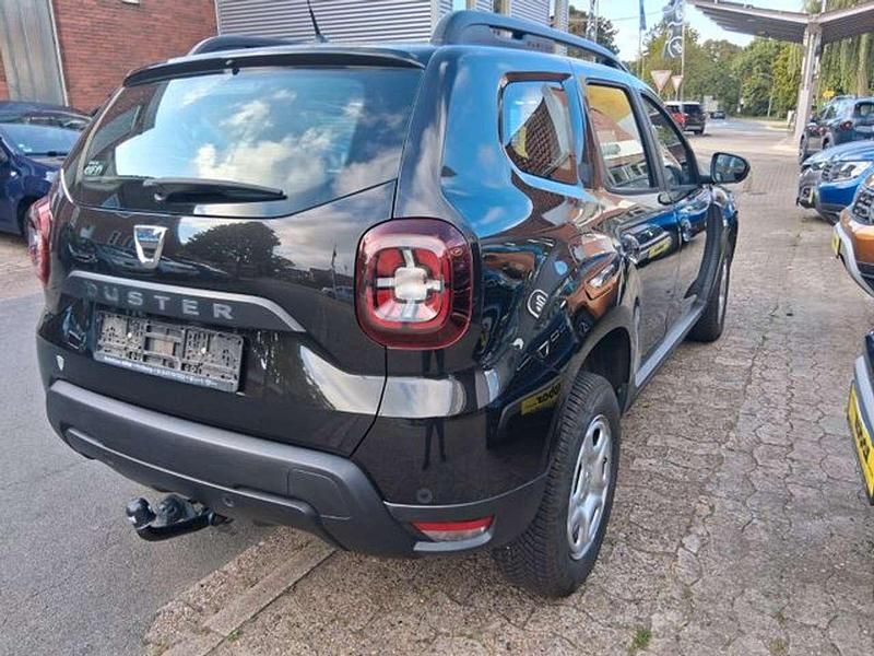 Gebraucht Dacia Duster Comfort 125 PS (91 kW) 2018 Schwarz SUV