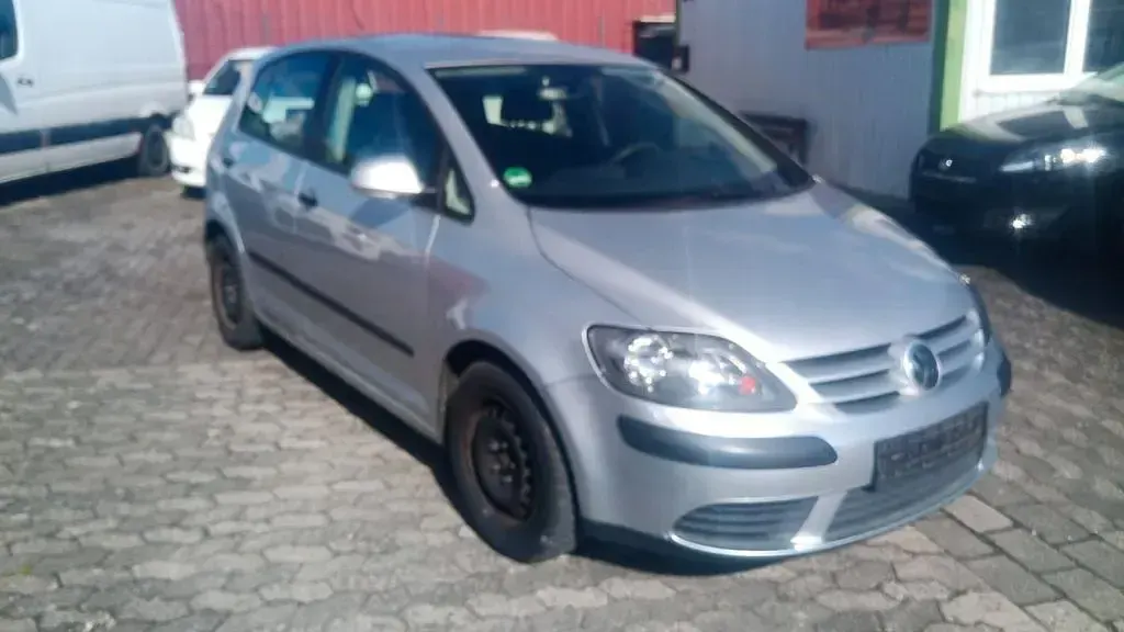 Gebraucht VW Golf IV 75 PS (55 kW) 2005 Silber Limousine