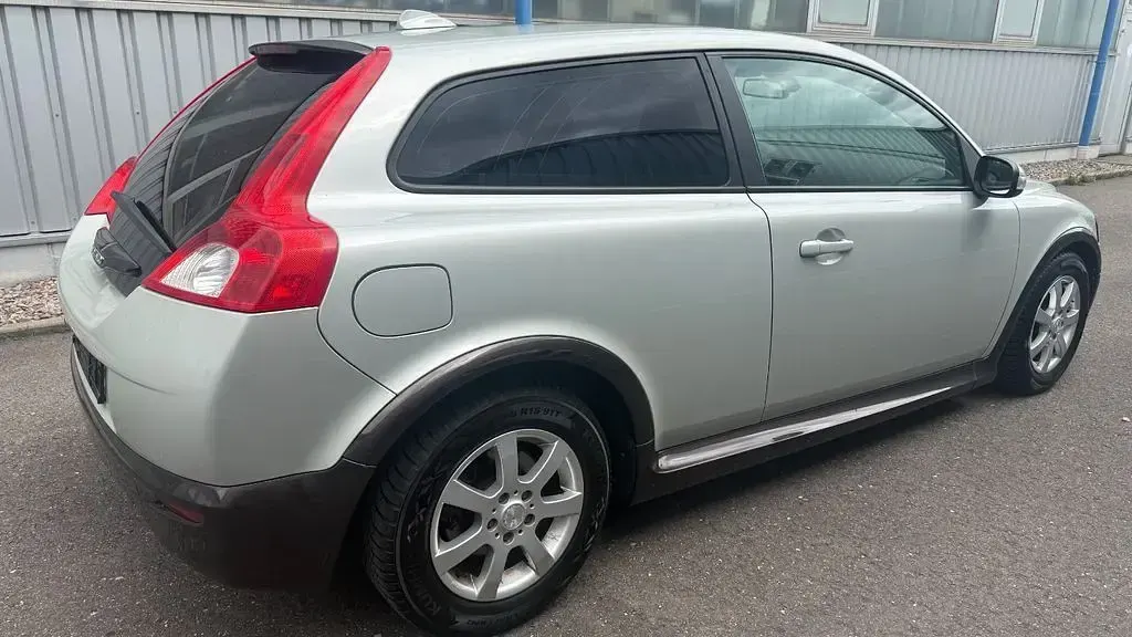 Gebraucht Volvo C30 125 PS (91 kW) 2007 Beige Kleinwagen