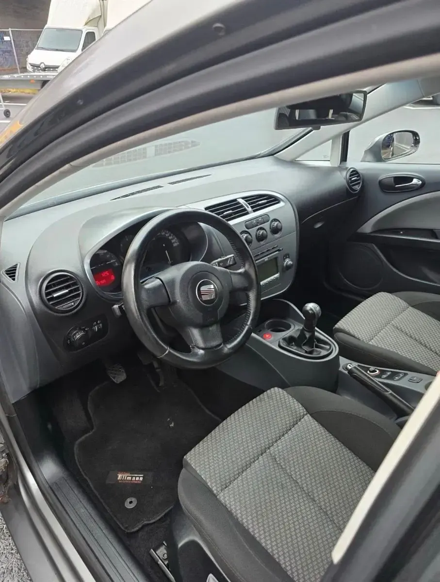 Gebraucht Seat Altea 125 PS (91 kW) 2009 Braun Kleinwagen