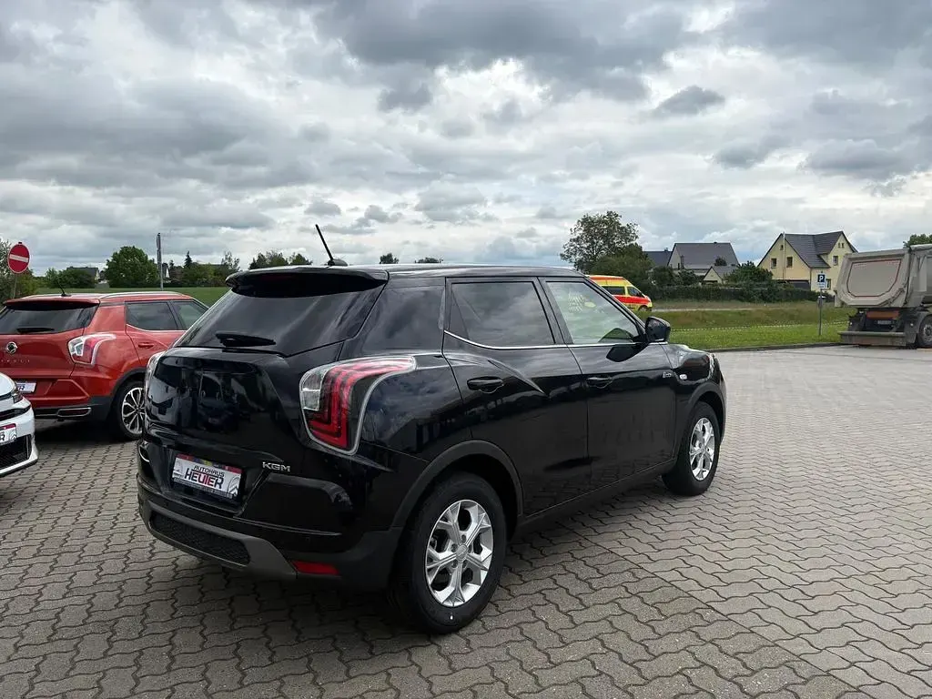 Neu KGM Tivoli 163 PS (119 kW) 2026 Space black SUV