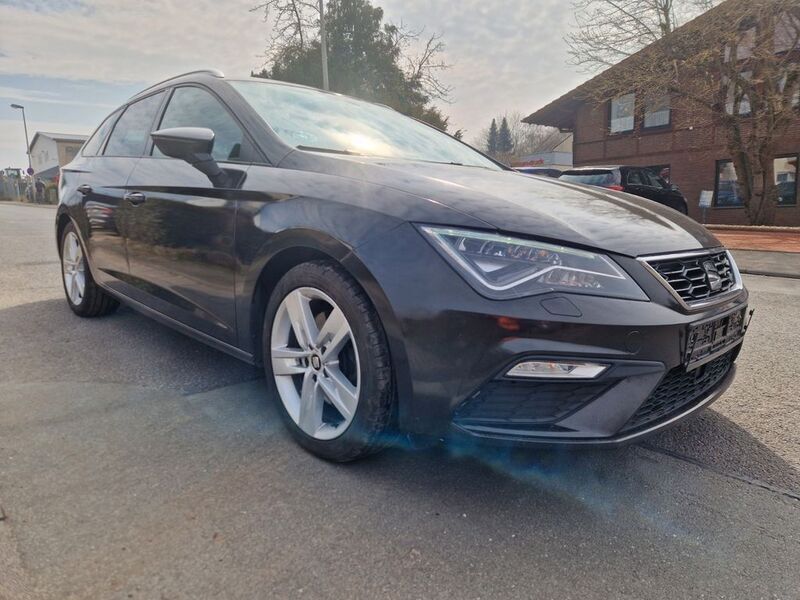 Grau Gebraucht 2018 Seat Leon ST FR Kombi | 13.685 € (Guter Preis) - Bild 1/4