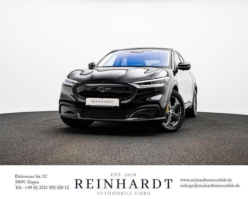 Iridiumschwarz metallic Gebraucht 2022 Ford Mustang Mach-E SUV | 30.425 € (Superpreis) - Bild 1/1