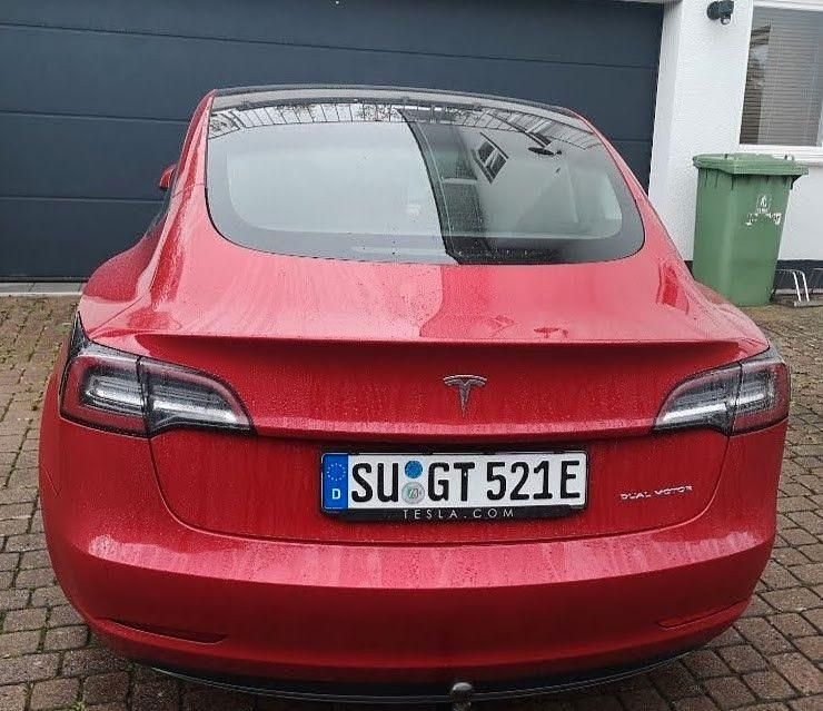 Gebraucht Tesla Model 3 359 kW (489 PS) 2021 Rot Limousine