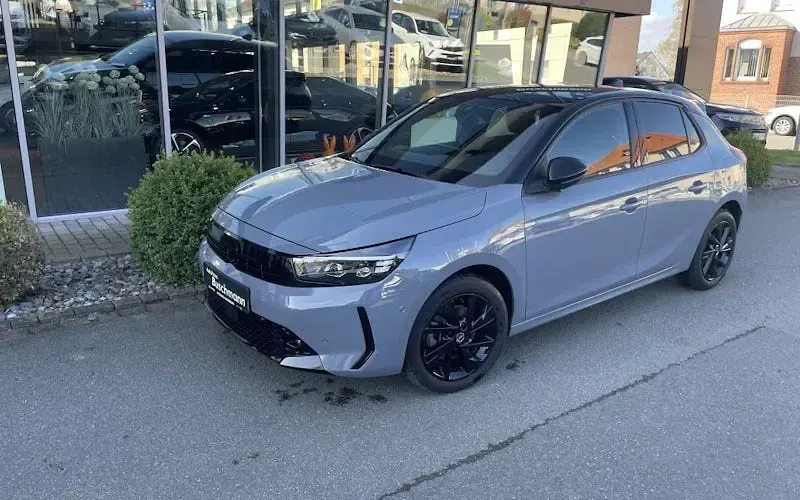 Gebraucht Opel Corsa 100 PS (73 kW) 2025 Kleinwagen