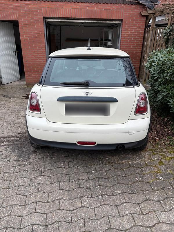 Usata Mini Cooper 75 CV (55 kW) 2010 Beige Utilitaria