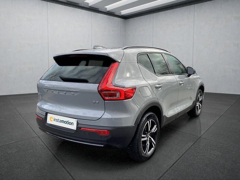 Gebraucht Volvo XC40 Plus 163 PS (119 kW) 2024 Grau SUV