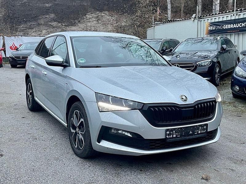 Silber Gebraucht 2020 Skoda Scala Drive Kleinwagen | 16.490 € (Guter Preis) - Bild 1/4