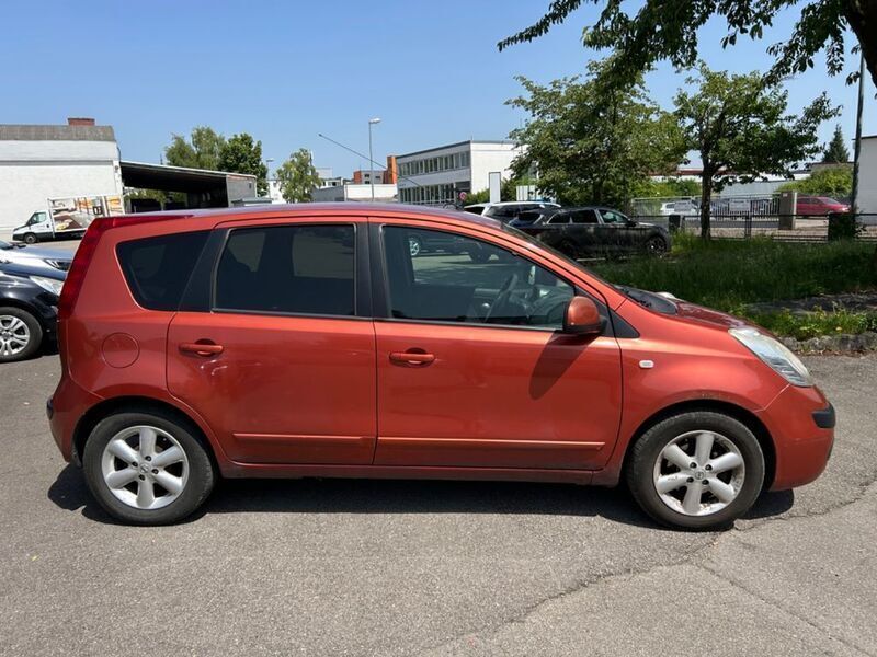 Gebraucht Nissan Note Visia 88 PS (64 kW) 2006 Orange Van / Kleinbus