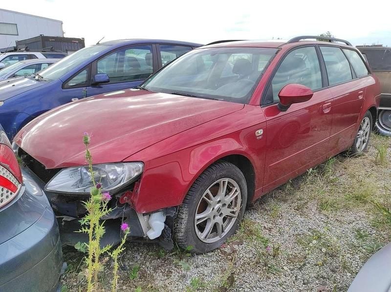 Gebraucht Seat Exeo Style 120 PS (88 kW) 2012 "dacota" rot Kombi