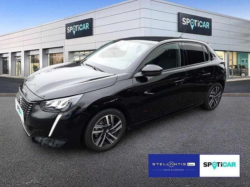 Gebraucht Peugeot 208 Allure 102 PS (75 kW) 2023 Schwarz Kleinwagen