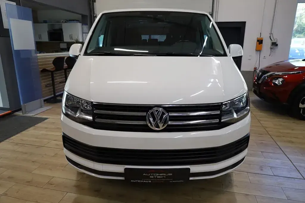 Używany VW Multivan Comfortline 204 KM (150 kW) 2018 Biały Minivan