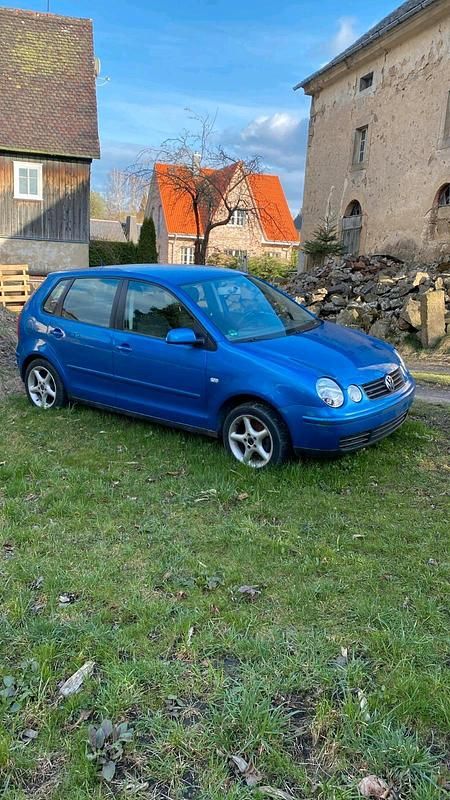 Gebraucht VW Polo 75 PS (55 kW) 2004 Blau Kleinwagen