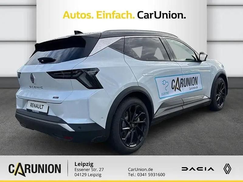Używany Renault Scenic E-Tech Iconic 160 kW (218 KM) 2024 Biały SUV