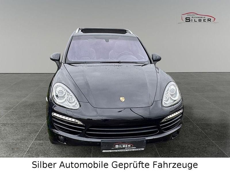 Schwarz Gebraucht 2011 Porsche Cayenne SUV | 17.900 € (Guter Preis) - Bild 1/4