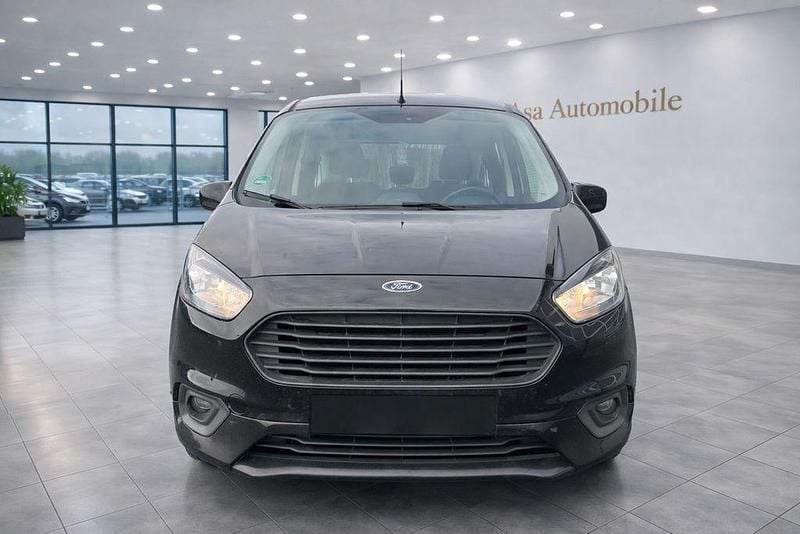 Schwarz Gebraucht 2022 Ford Tourneo Courier Trend Van / Kleinbus | 10.900 € (Fairer Preis) - Bild 1/4