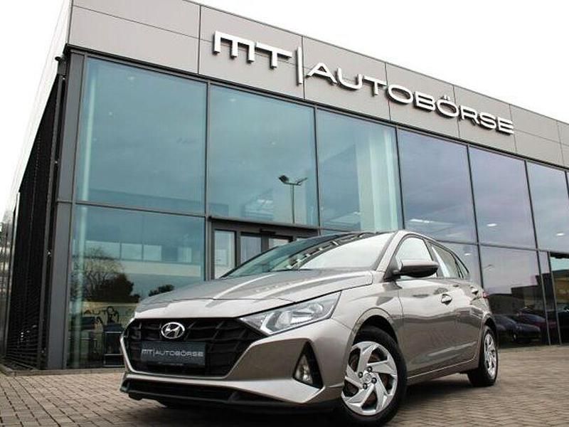 Braun Gebraucht 2022 Hyundai i20 Select Limousine | 15.400 € (Fairer Preis) - Bild 1/4