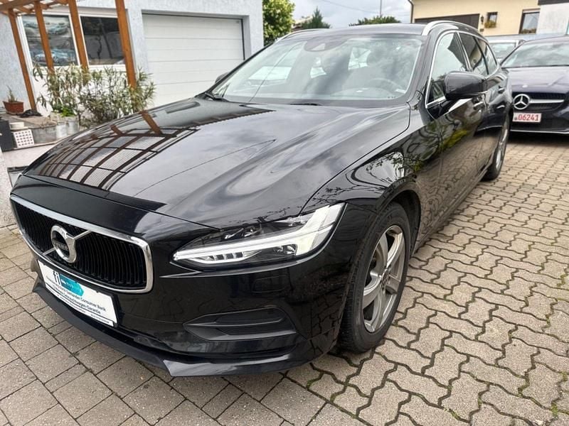 Gebraucht Volvo V90 190 PS (139 kW) 2019 Onyx black / metallic Kombi