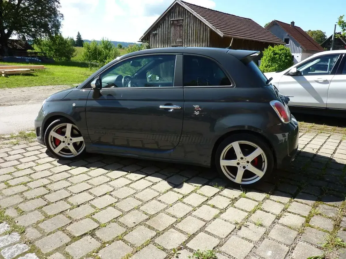 Gebraucht Abarth 595 Competizione 179 PS (131 kW) 2016 Colore esterno (pista grau) Kleinwagen