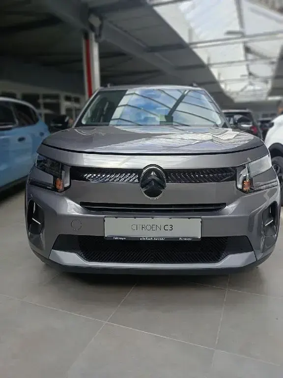 Neu Citroën C3 101 PS (74 kW) 2026 Grau SUV