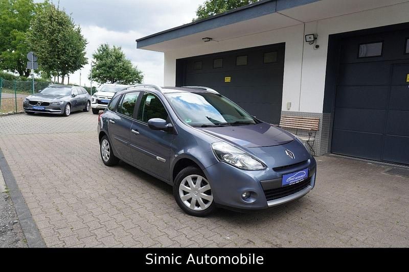 Blau Gebraucht 2009 Renault Clio GrandTour Dynamique Kombi | 3.650 € (Fairer Preis) - Bild 1/4
